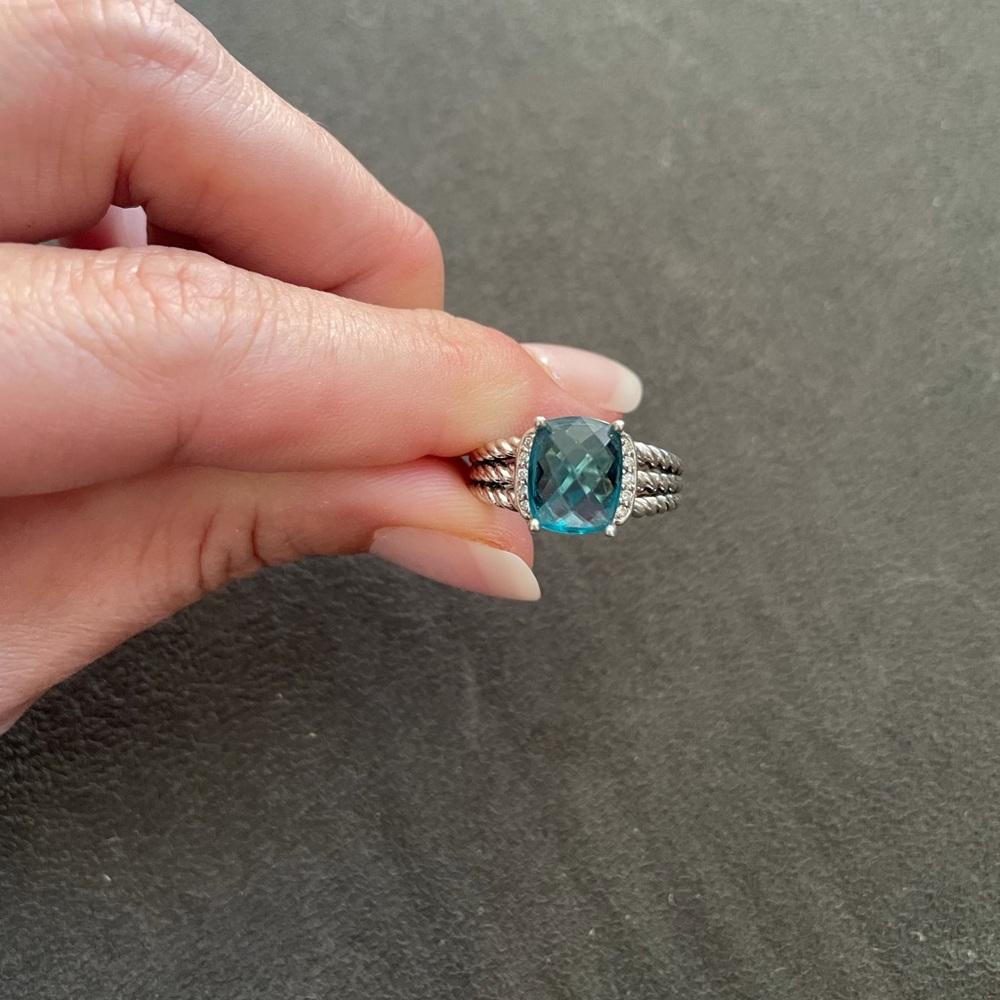 Gorgeous David Yurman Hampton Blue Wheaton size 7